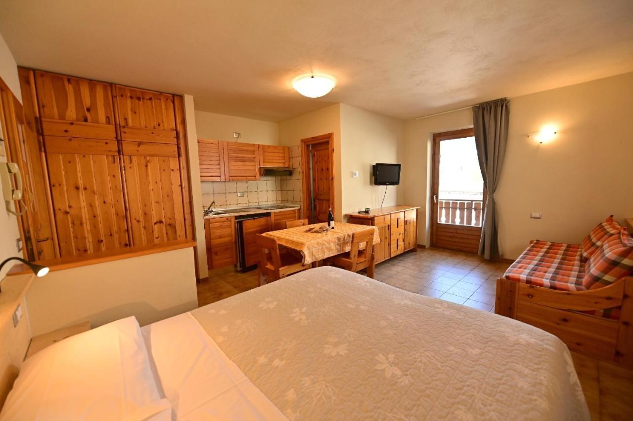 Residence Raethia Tra Bormio E Livigno Pradelle Luaran gambar