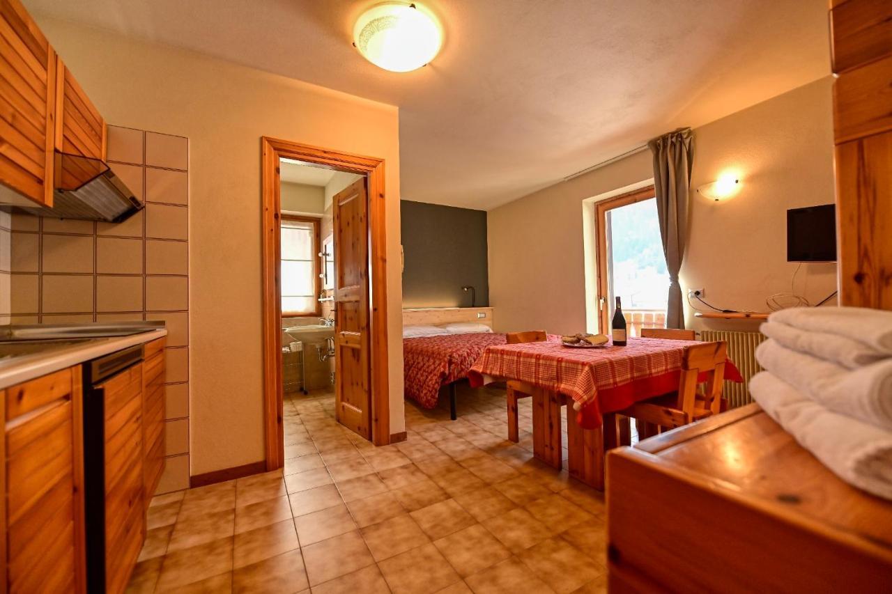 Residence Raethia Tra Bormio E Livigno Pradelle Luaran gambar