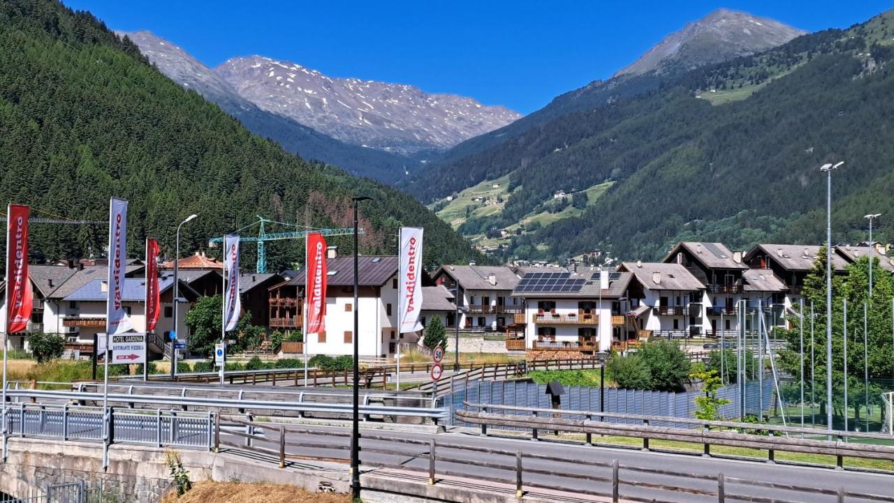 Residence Raethia Tra Bormio E Livigno Pradelle Luaran gambar