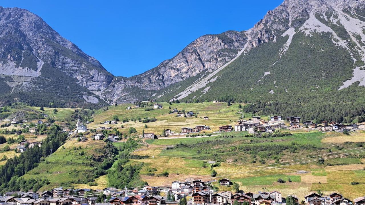 Residence Raethia Tra Bormio E Livigno Pradelle Luaran gambar