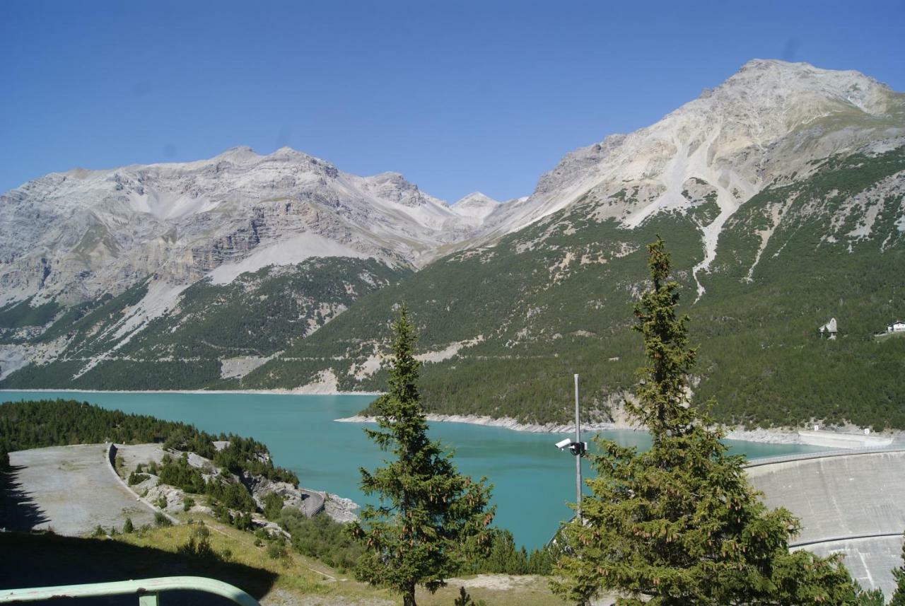 Residence Raethia Tra Bormio E Livigno Pradelle Luaran gambar